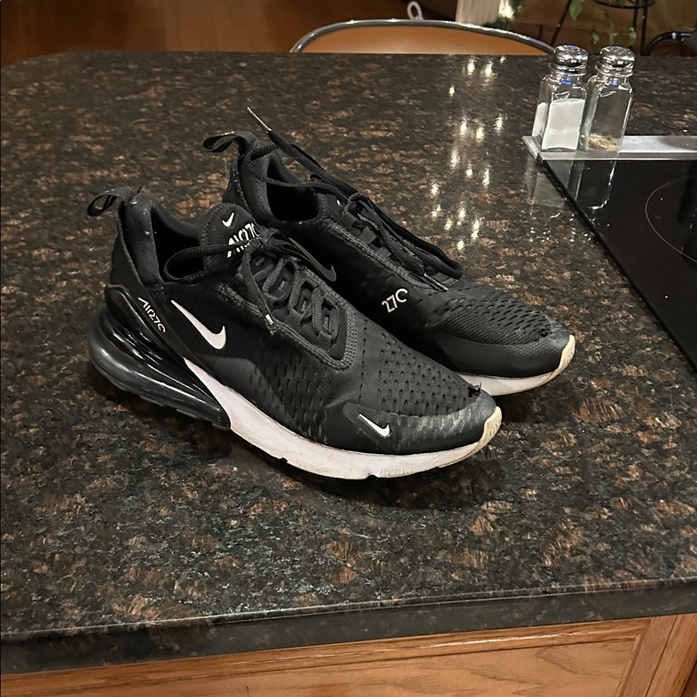 Nike Air Max 270 Black and White Womens Sneakers
